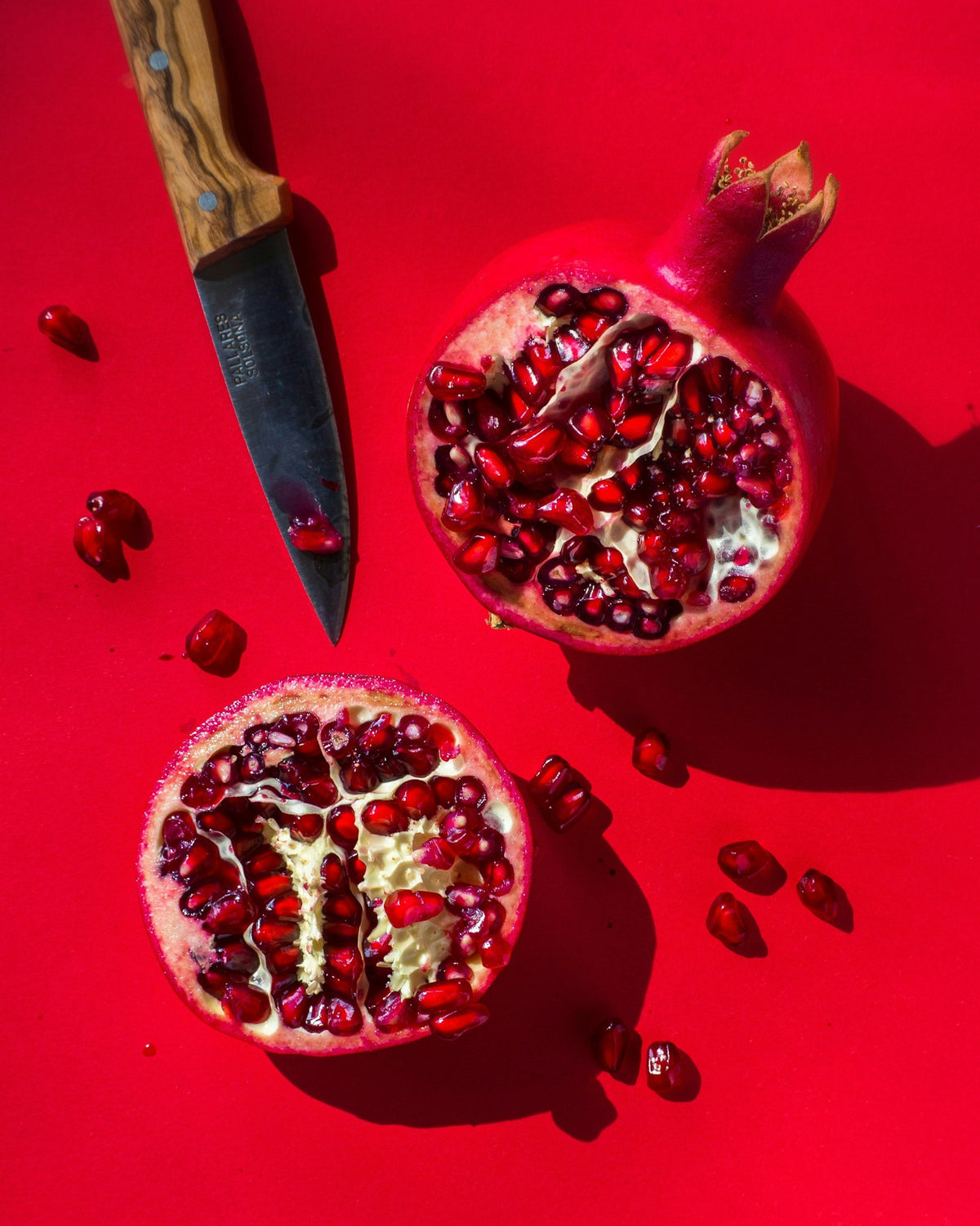 Grenade ouverte, complexe grenade et vitamine C anti-oxydant Image